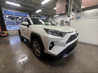 Toyota RAV4  2019 à St-Jérôme, Québec - 10 - w320h240px