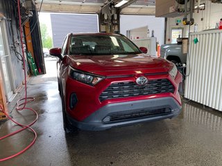 Toyota RAV4  2019 à St-Jérôme, Québec - 9 - w320h240px