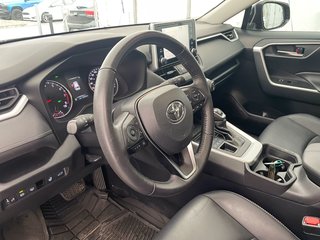 Toyota RAV4  2021 à St-Jérôme, Québec - 3 - w320h240px