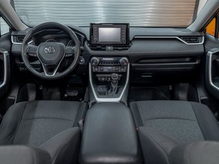 Toyota RAV4  2021 à St-Jérôme, Québec - 12 - w320h240px