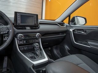 Toyota RAV4  2021 à St-Jérôme, Québec - 21 - w320h240px