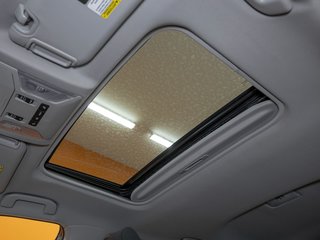Toyota RAV4  2021 à St-Jérôme, Québec - 4 - w320h240px
