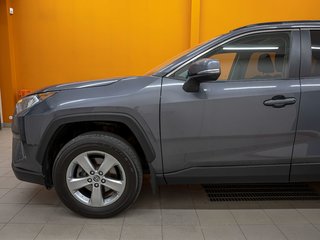 Toyota RAV4  2021 à St-Jérôme, Québec - 36 - w320h240px