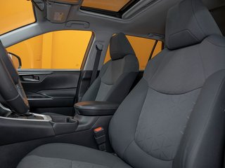 Toyota RAV4  2021 à St-Jérôme, Québec - 11 - w320h240px