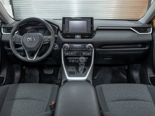 Toyota RAV4  2021 à St-Jérôme, Québec - 12 - w320h240px