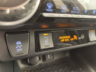 2021 Toyota RAV4 in St-Jérôme, Quebec - 13 - w320h240px