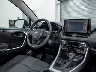 Toyota RAV4  2021 à St-Jérôme, Québec - 24 - w320h240px