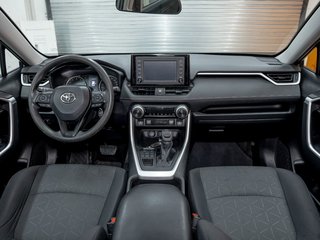 Toyota RAV4  2021 à St-Jérôme, Québec - 11 - w320h240px