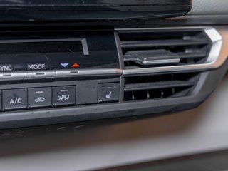 2022 Toyota Sienna in St-Jérôme, Quebec - 21 - w320h240px