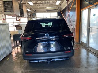 Toyota Sienna  2022 à St-Jérôme, Québec - 6 - w320h240px