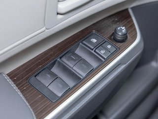 2022 Toyota Sienna in St-Jérôme, Quebec - 25 - w320h240px
