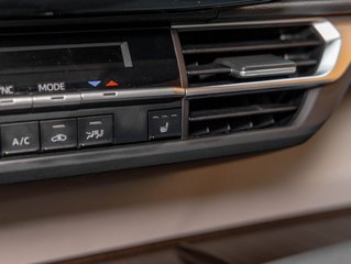 Toyota Sienna  2023 à St-Jérôme, Québec - 23 - w320h240px