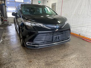 Toyota Sienna  2023 à St-Jérôme, Québec - 10 - w320h240px