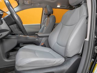 Toyota Sienna  2023 à St-Jérôme, Québec - 11 - w320h240px