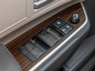 Toyota Sienna  2023 à St-Jérôme, Québec - 27 - w320h240px