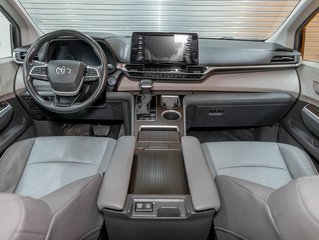Toyota Sienna  2023 à St-Jérôme, Québec - 12 - w320h240px