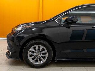 Toyota Sienna  2023 à St-Jérôme, Québec - 37 - w320h240px