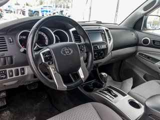 2015 Toyota Tacoma in St-Jérôme, Quebec - 3 - w320h240px