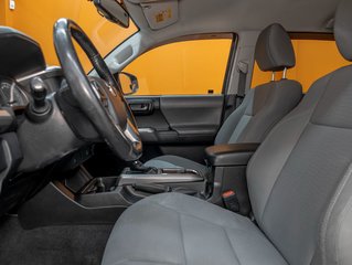 2016 Toyota Tacoma in St-Jérôme, Quebec - 10 - w320h240px