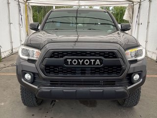 2017 Toyota Tacoma in St-Jérôme, Quebec - 4 - w320h240px