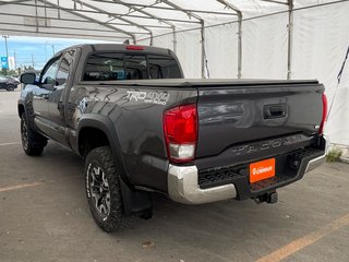 2017 Toyota Tacoma in St-Jérôme, Quebec - 5 - w320h240px