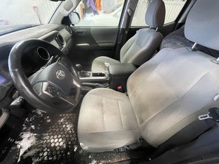 Toyota Tacoma  2017 à St-Jérôme, Québec - 3 - w320h240px