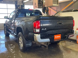 2018 Toyota Tacoma in St-Jérôme, Quebec - 5 - w320h240px