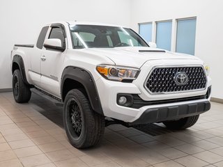 2018 Toyota Tacoma in St-Jérôme, Quebec - 10 - w320h240px