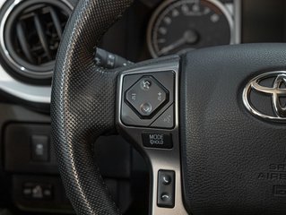 2022 Toyota Tacoma in St-Jérôme, Quebec - 14 - w320h240px