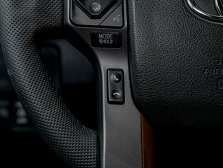2022 Toyota Tacoma in St-Jérôme, Quebec - 27 - w320h240px