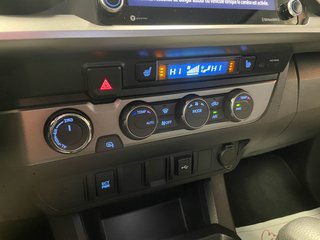 2022 Toyota Tacoma in St-Jérôme, Quebec - 12 - w320h240px