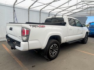 Toyota Tacoma  2023 à St-Jérôme, Québec - 9 - w320h240px