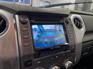 2017 Toyota Tundra in St-Jérôme, Quebec - 12 - w320h240px