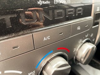Toyota Tundra  2018 à St-Jérôme, Québec - 13 - w320h240px