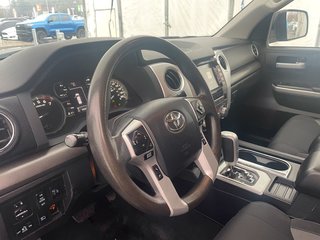 Toyota Tundra  2020 à St-Jérôme, Québec - 3 - w320h240px