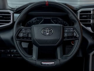 Toyota Tundra  2022 à St-Jérôme, Québec - 12 - w320h240px