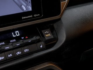 Toyota Tundra  2022 à St-Jérôme, Québec - 21 - w320h240px