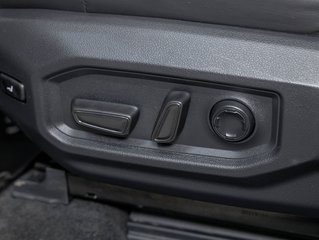 Toyota Tundra  2022 à St-Jérôme, Québec - 30 - w320h240px