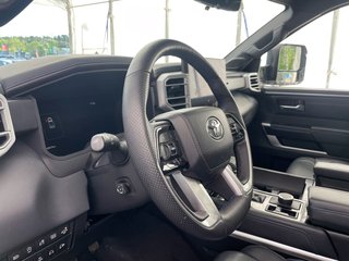 Toyota Tundra  2023 à St-Jérôme, Québec - 5 - w320h240px