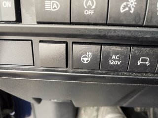 Toyota Tundra  2023 à St-Jérôme, Québec - 16 - w320h240px
