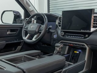 Toyota Tundra  2023 à St-Jérôme, Québec - 31 - w320h240px