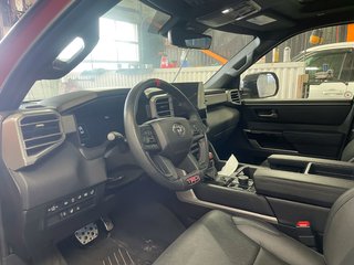 Toyota Tundra  2025 à St-Jérôme, Québec - 5 - w320h240px