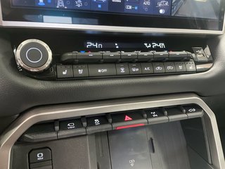 Toyota Tundra  2025 à St-Jérôme, Québec - 13 - w320h240px