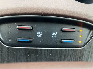 Toyota Venza  2022 à St-Jérôme, Québec - 12 - w320h240px