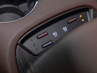 2022 Toyota Venza in St-Jérôme, Quebec - 23 - w320h240px