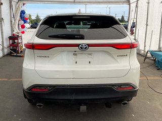 Toyota Venza  2022 à St-Jérôme, Québec - 6 - w320h240px