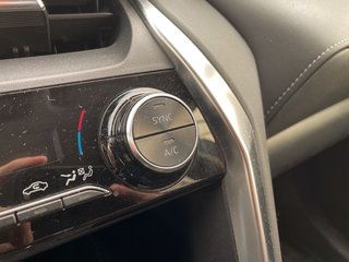 Toyota Venza  2022 à St-Jérôme, Québec - 14 - w320h240px