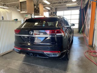 2023 Volkswagen Atlas Cross Sport in St-Jérôme, Quebec - 10 - w320h240px