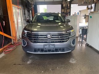 Volkswagen Atlas  2024 à St-Jérôme, Québec - 4 - w320h240px