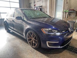 2018 Volkswagen E-Golf in St-Jérôme, Quebec - 9 - w320h240px